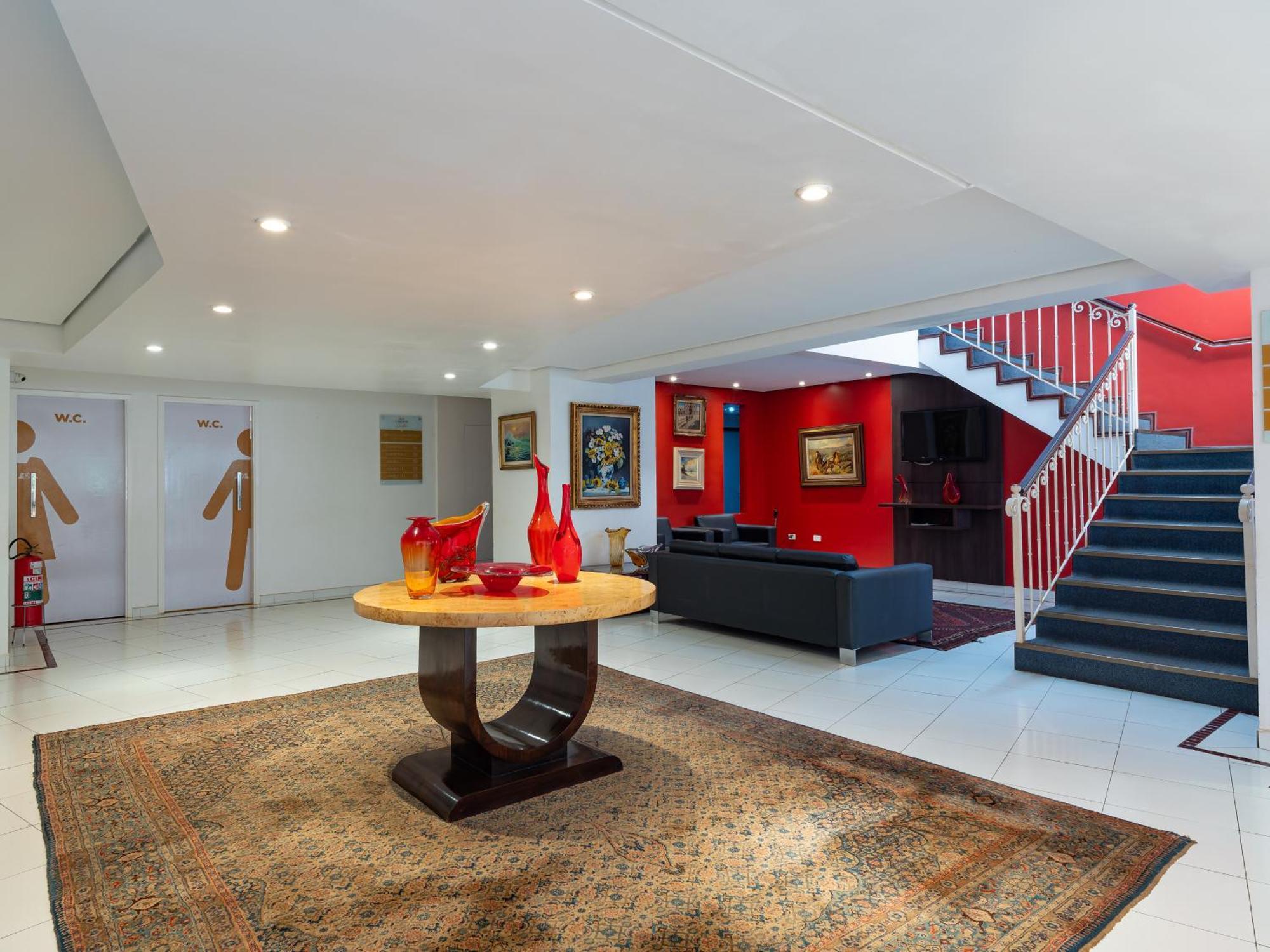 Carlton Suites Лимейра Экстерьер фото